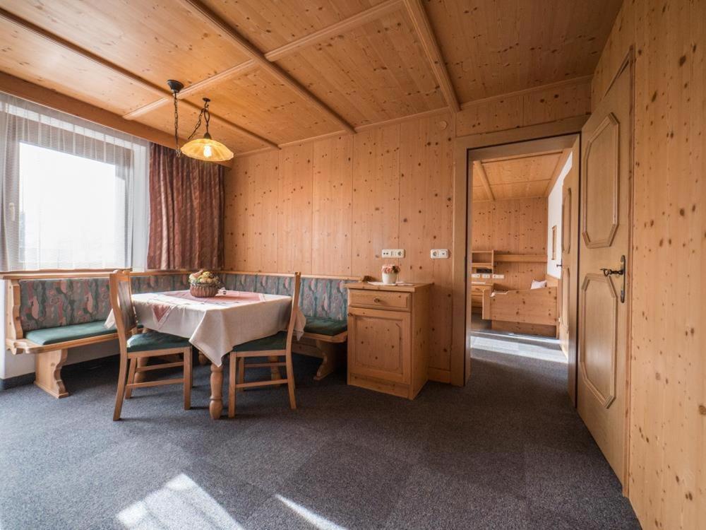 Ferienwohnungen Egger - Direkt An Der Spieljochbahn Fuegen Exterior photo